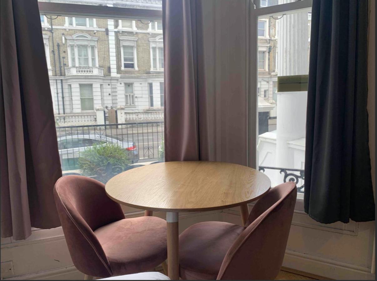Holland Rd Service Studio London