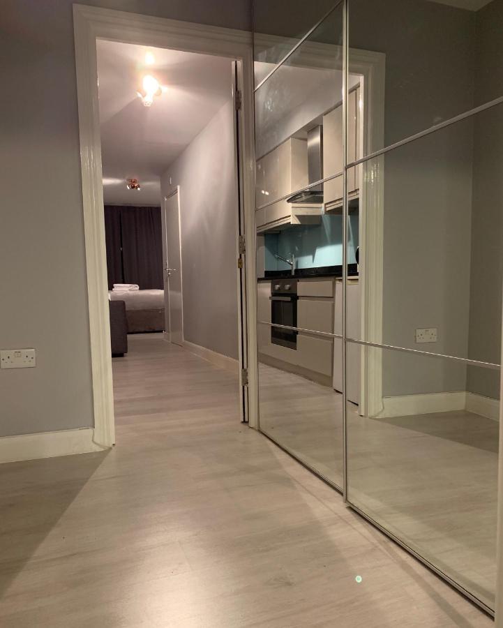 Aparthotel Holland Rd Service Studio London