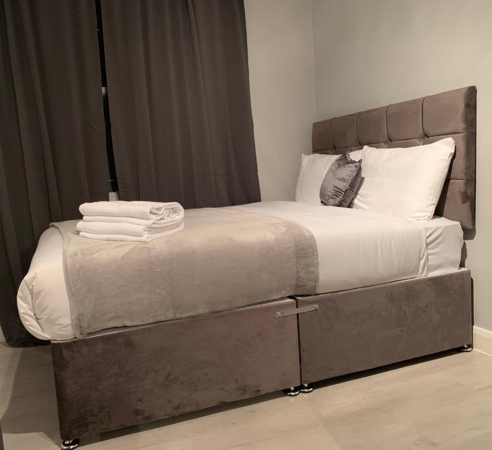 Holland Rd Service Studio Aparthotel