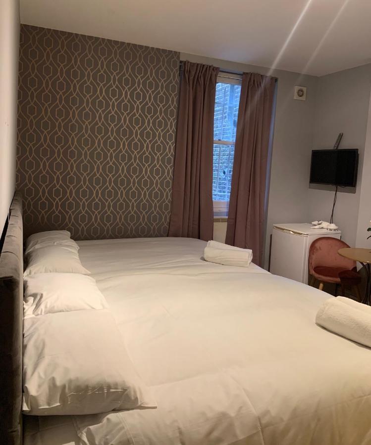 Aparthotel Holland Rd Service Studio *