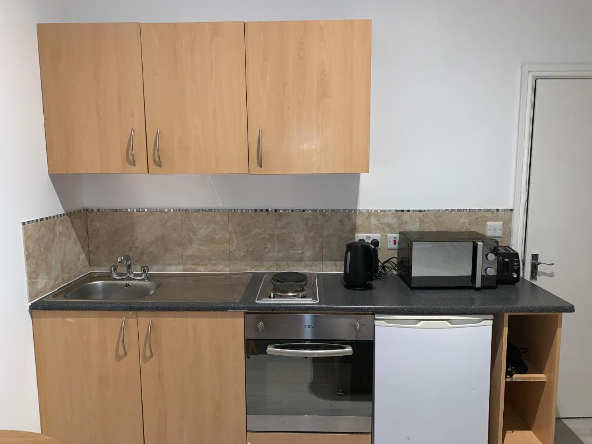 Holland Rd Service Studio Aparthotel Londra