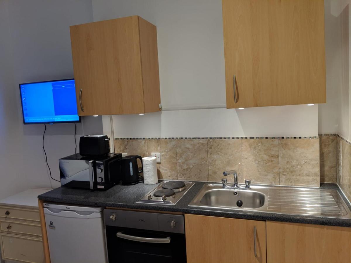 Holland Rd Service Studio Aparthotel Londra