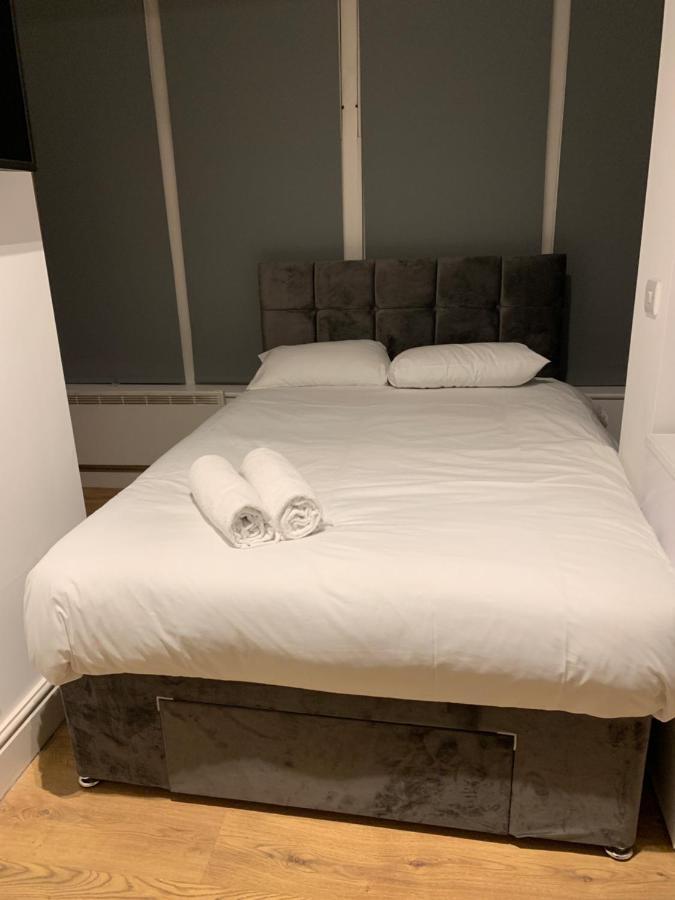 Aparthotel Holland Rd Service Studio *