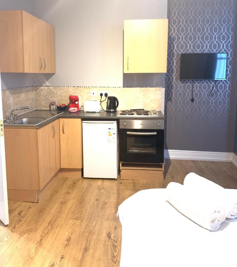 Aparthotel Holland Rd Service Studio *