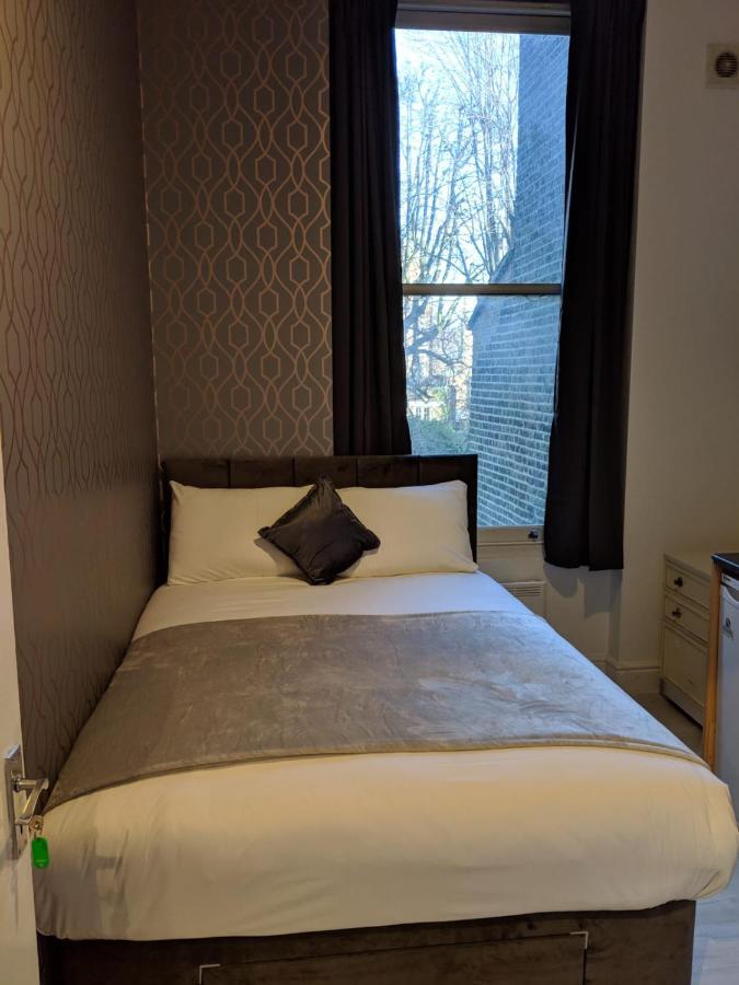 Holland Rd Service Studio Aparthotel Londra