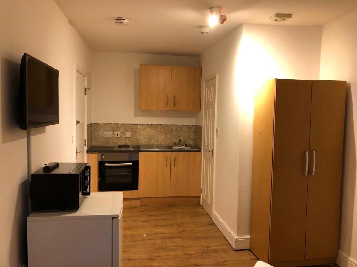 Aparthotel Holland Rd Service Studio